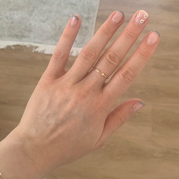 Madewell Jewelry - Madewell gold plated CZ ring with round and baguette pendants open